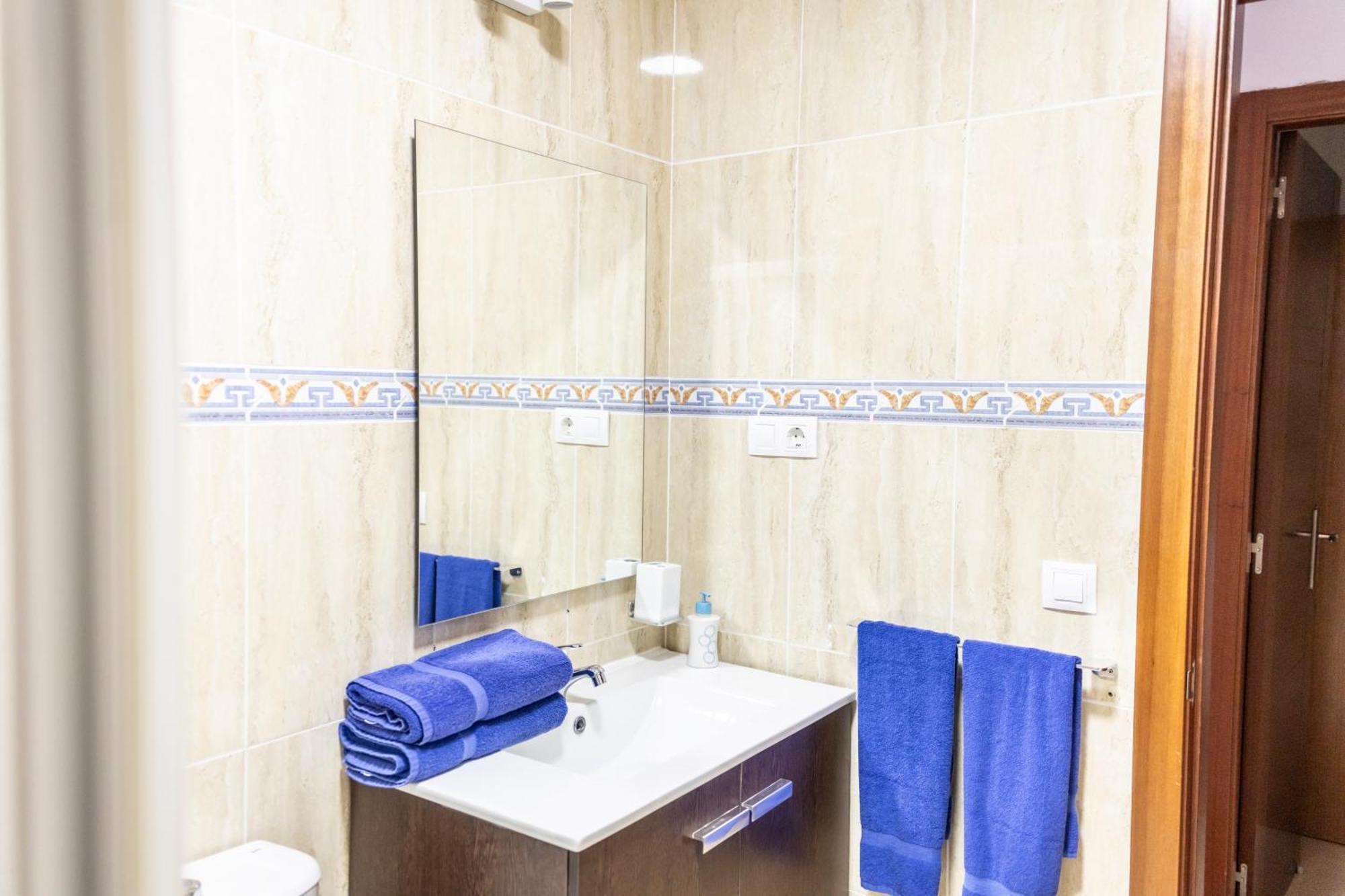 Yesenia Vv Airport Apartment El Matorral Екстериор снимка